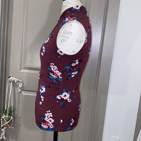 White House Black Market maroon teal pink sleeveless fitted blouse womens XS top - Picture 3 of 8